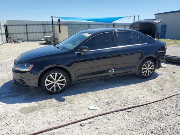 3VWDB7AJ6HM397439 2017 VOLKSWAGEN JETTA - Image 1