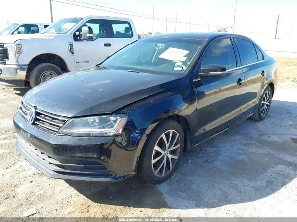 3VWDB7AJ6HM397649 2017 VOLKSWAGEN JETTA - Image 2