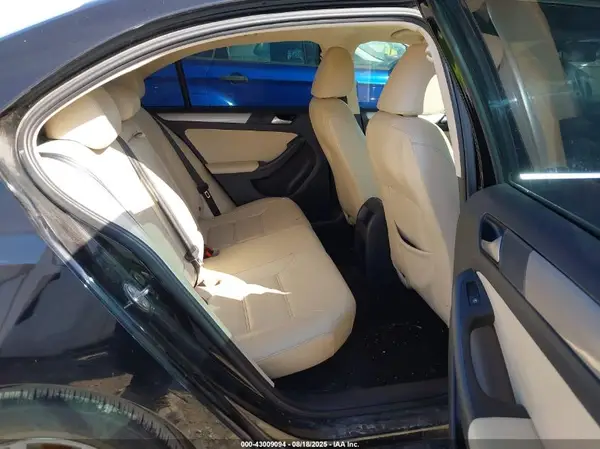 3VWDB7AJ6HM397649 2017 VOLKSWAGEN JETTA - Image 8
