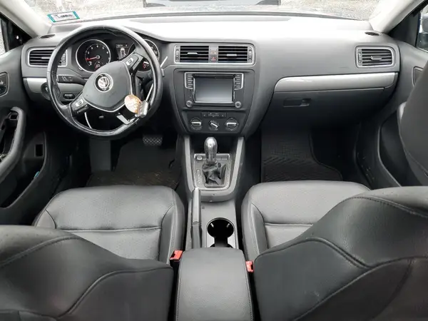 3VWDB7AJ6HM415616 2017 VOLKSWAGEN JETTA - Image 8