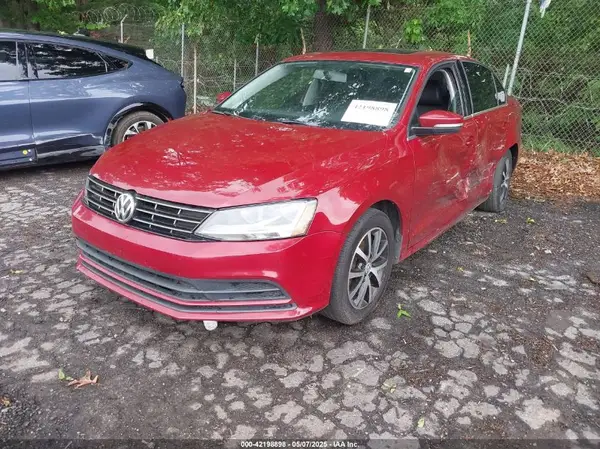 3VWDB7AJ6JM233551 2018 VOLKSWAGEN JETTA - Image 2