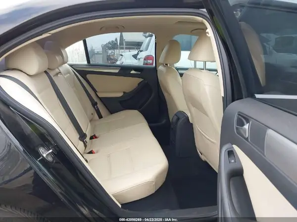 3VWDB7AJ6JM258398 2018 VOLKSWAGEN JETTA - Image 8