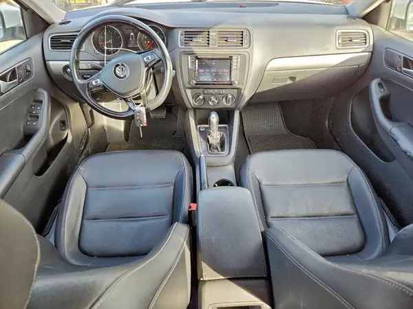 3VWDB7AJ6JM260586 2018 VOLKSWAGEN JETTA - Image 8