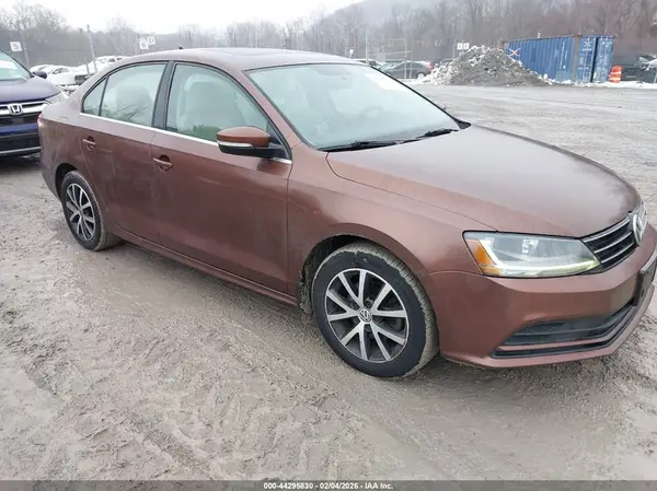 3VWDB7AJ7HM201444 2017 VOLKSWAGEN JETTA - Image 1