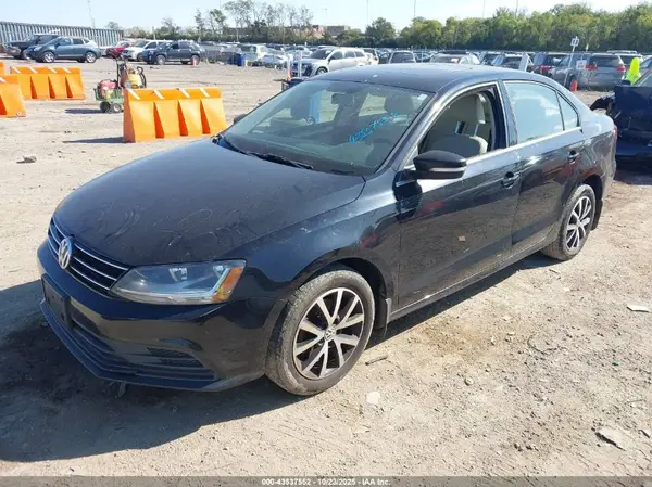 3VWDB7AJ7HM208314 2017 VOLKSWAGEN JETTA - Image 2