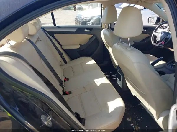 3VWDB7AJ7HM208314 2017 VOLKSWAGEN JETTA - Image 8