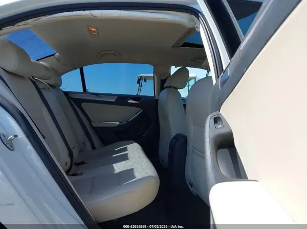 3VWDB7AJ7HM209222 2017 VOLKSWAGEN JETTA - Image 8