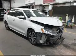 3VWDB7AJ7HM217868 2017 VOLKSWAGEN JETTA
