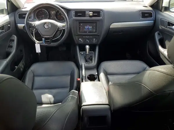 3VWDB7AJ7HM218082 2017 VOLKSWAGEN JETTA - Image 8
