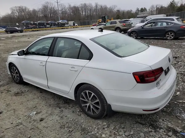 3VWDB7AJ7HM223816 2017 VOLKSWAGEN JETTA - Image 2
