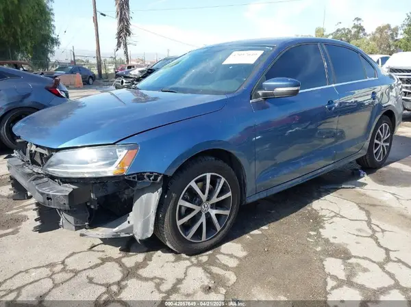 3VWDB7AJ7HM225257 2017 VOLKSWAGEN JETTA - Image 2