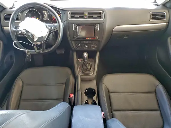 3VWDB7AJ7HM234864 2017 VOLKSWAGEN JETTA - Image 8