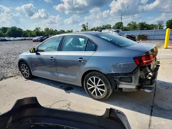 3VWDB7AJ7HM240888 2017 VOLKSWAGEN JETTA - Image 2