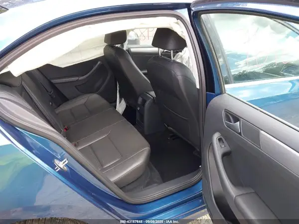 3VWDB7AJ7HM255987 2017 VOLKSWAGEN JETTA - Image 8