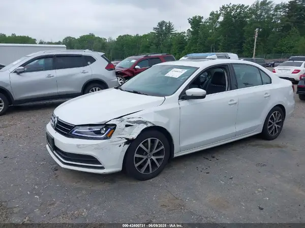 3VWDB7AJ7HM265077 2017 VOLKSWAGEN JETTA - Image 2