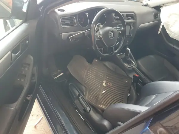 3VWDB7AJ7HM275592 2017 VOLKSWAGEN JETTA - Image 8