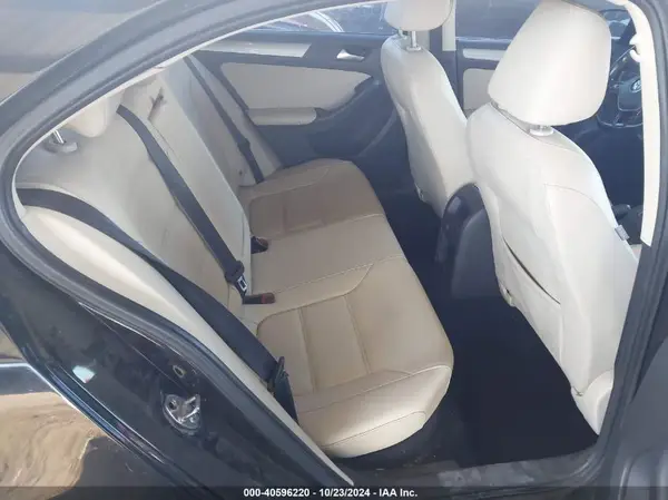3VWDB7AJ7HM288858 2017 VOLKSWAGEN JETTA - Image 8