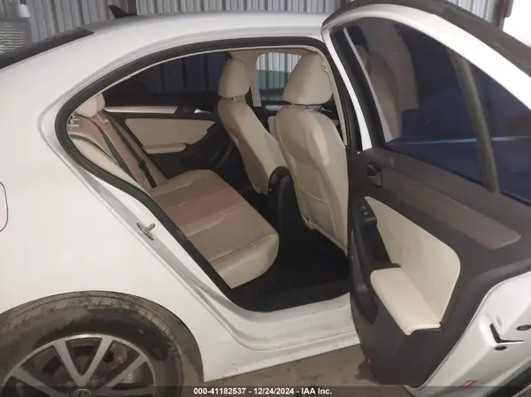 3VWDB7AJ7HM290643 2017 VOLKSWAGEN JETTA - Image 8
