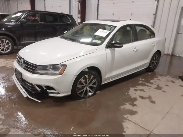 3VWDB7AJ7HM294174 2017 VOLKSWAGEN JETTA - Image 2