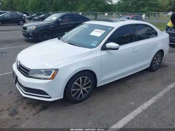 3VWDB7AJ7HM294238 2017 VOLKSWAGEN JETTA - Image 2