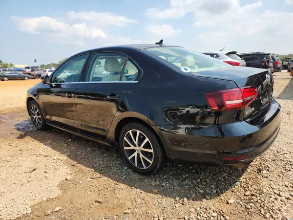 3VWDB7AJ7HM297785 2017 VOLKSWAGEN JETTA - Image 2