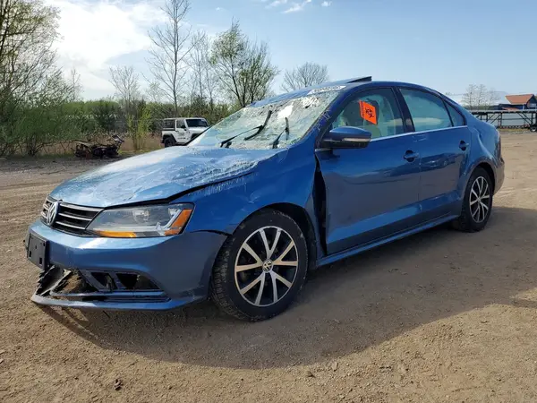 3VWDB7AJ7HM297981 2017 VOLKSWAGEN JETTA - Image 1