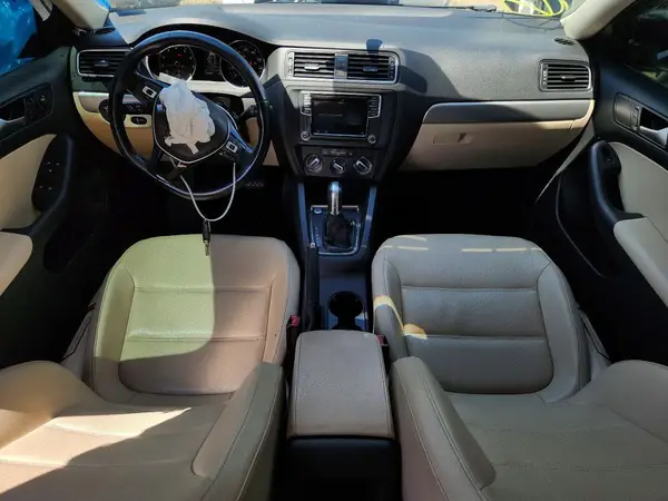 3VWDB7AJ7HM308459 2017 VOLKSWAGEN JETTA - Image 8