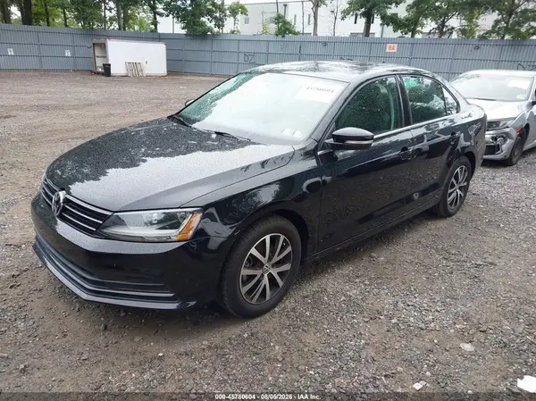 3VWDB7AJ7HM310941 2017 VOLKSWAGEN JETTA - Image 2