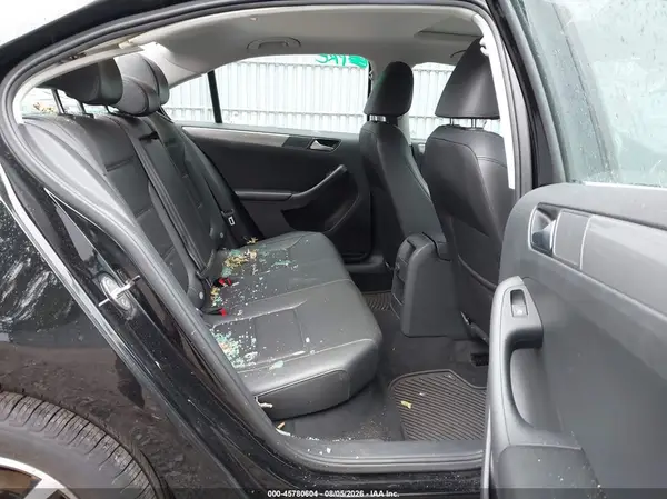 3VWDB7AJ7HM310941 2017 VOLKSWAGEN JETTA - Image 8