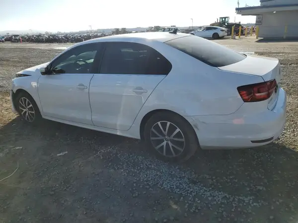 3VWDB7AJ7HM314214 2017 VOLKSWAGEN JETTA - Image 2