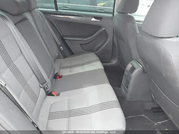 3VWDB7AJ7HM315718 2017 VOLKSWAGEN JETTA - Image 8