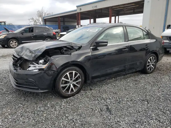 3VWDB7AJ7HM337878 2017 VOLKSWAGEN JETTA - Image 1
