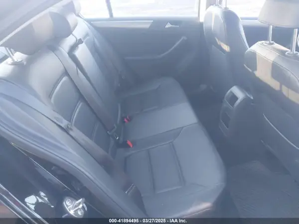 3VWDB7AJ7HM340425 2017 VOLKSWAGEN JETTA - Image 8