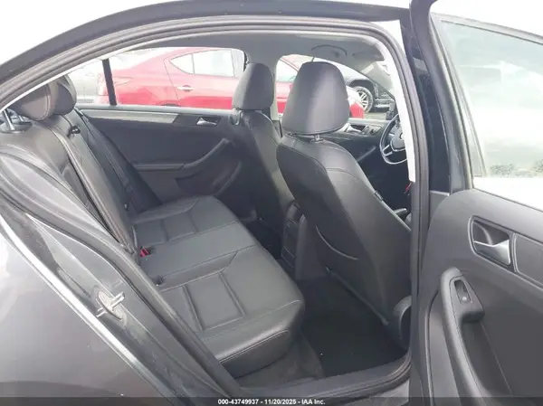 3VWDB7AJ7HM343003 2017 VOLKSWAGEN JETTA - Image 8