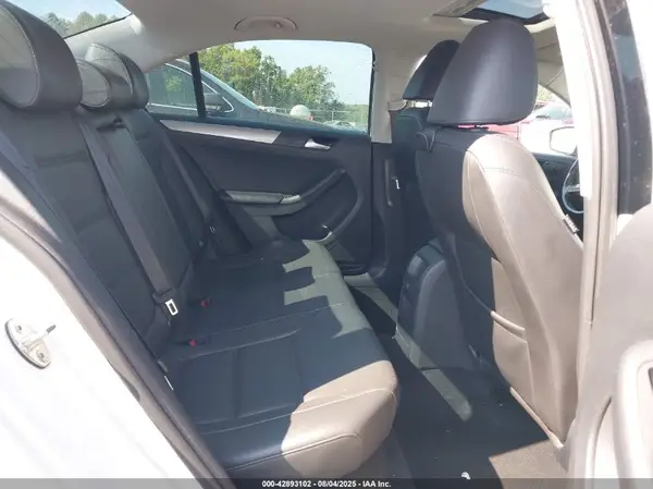 3VWDB7AJ7HM364711 2017 VOLKSWAGEN JETTA - Image 8
