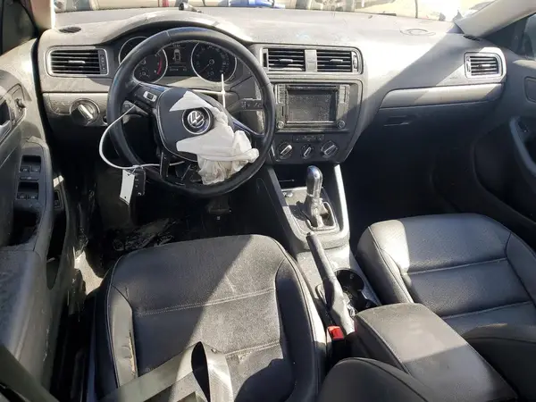 3VWDB7AJ7HM372551 2017 VOLKSWAGEN JETTA - Image 8