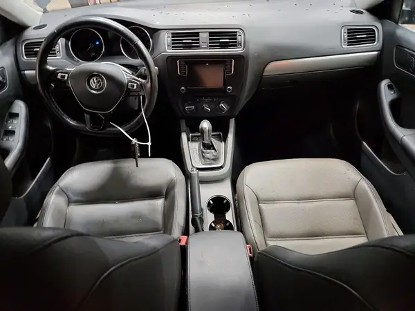 3VWDB7AJ7HM385395 2017 VOLKSWAGEN JETTA - Image 8