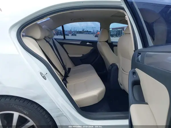 3VWDB7AJ7HM393951 2017 VOLKSWAGEN JETTA - Image 8