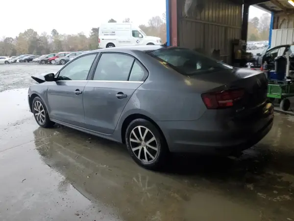 3VWDB7AJ7HM394422 2017 VOLKSWAGEN JETTA - Image 2