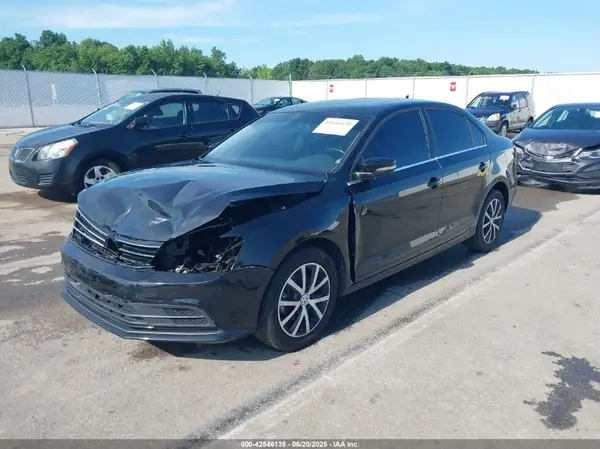 3VWDB7AJ7HM399345 2017 VOLKSWAGEN JETTA - Image 2