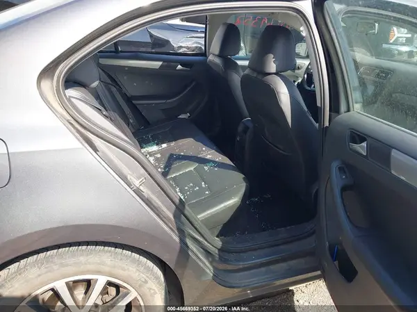 3VWDB7AJ7HM400719 2017 VOLKSWAGEN JETTA - Image 8