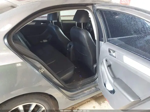 3VWDB7AJ7HM414331 2017 VOLKSWAGEN JETTA - Image 8