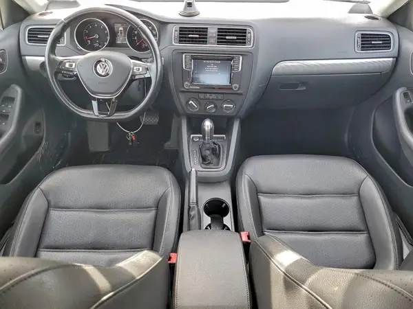 3VWDB7AJ7HM415642 2017 VOLKSWAGEN JETTA - Image 8