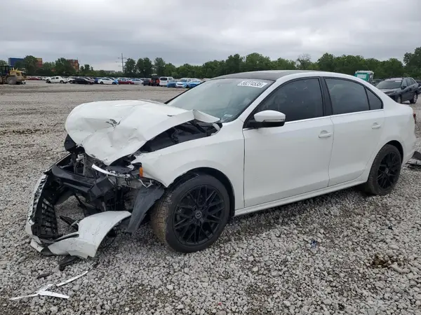 3VWDB7AJ7HM415818 2017 VOLKSWAGEN JETTA - Image 1