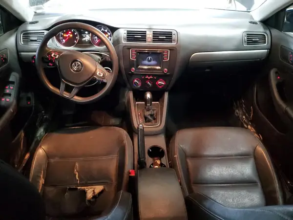 3VWDB7AJ7JM211977 2018 VOLKSWAGEN JETTA - Image 8