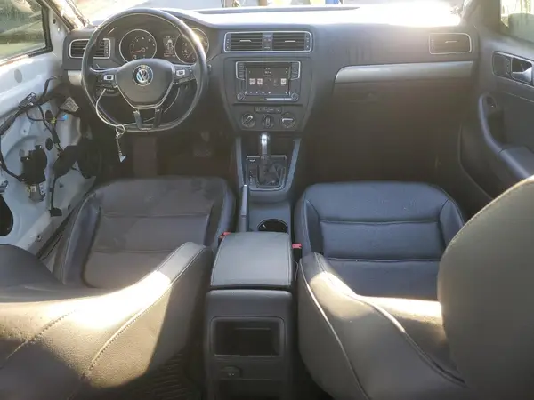 3VWDB7AJ7JM225880 2018 VOLKSWAGEN JETTA - Image 8