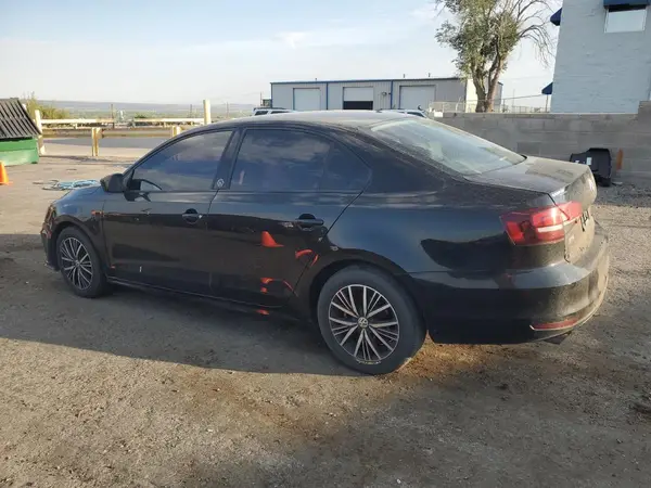 3VWDB7AJ7JM240959 2018 VOLKSWAGEN JETTA - Image 2