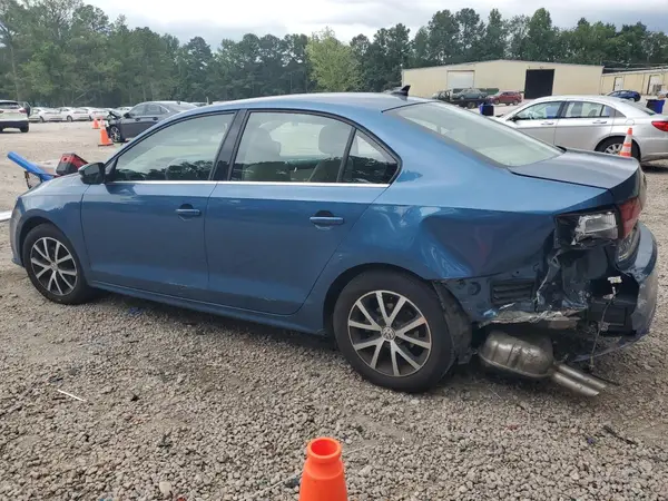 3VWDB7AJ7JM259141 2018 VOLKSWAGEN JETTA - Image 2
