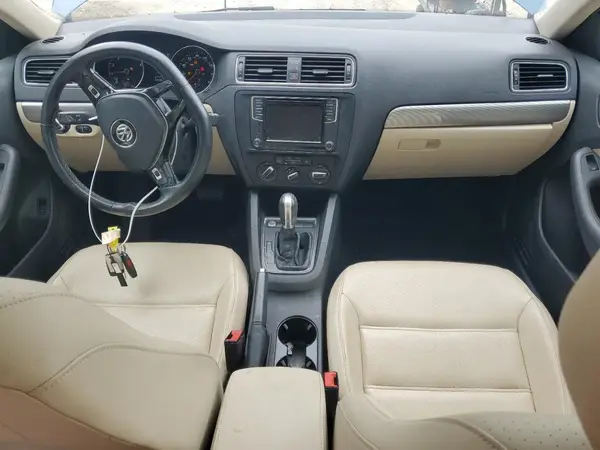 3VWDB7AJ7JM259141 2018 VOLKSWAGEN JETTA - Image 8