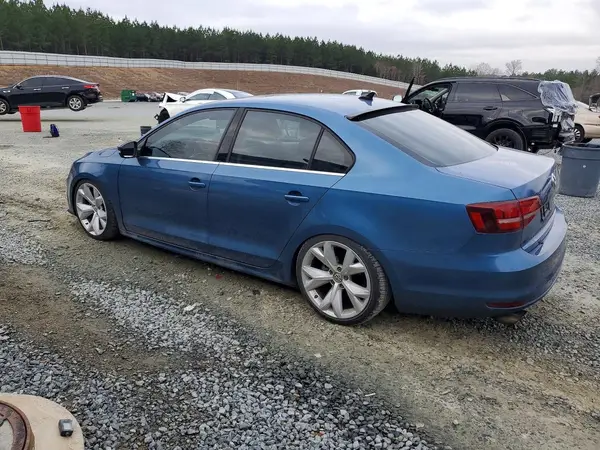 3VWDB7AJ7JM261052 2018 VOLKSWAGEN JETTA - Image 2